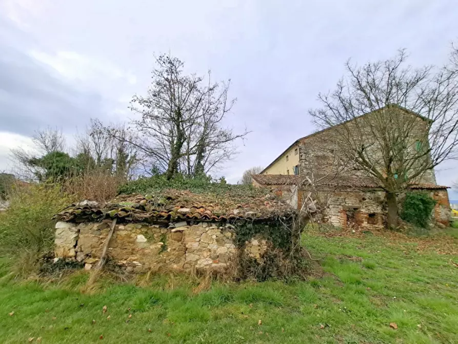 Immagine 13 di Rustico / casale in vendita  in Via San Francesco a Rovolon