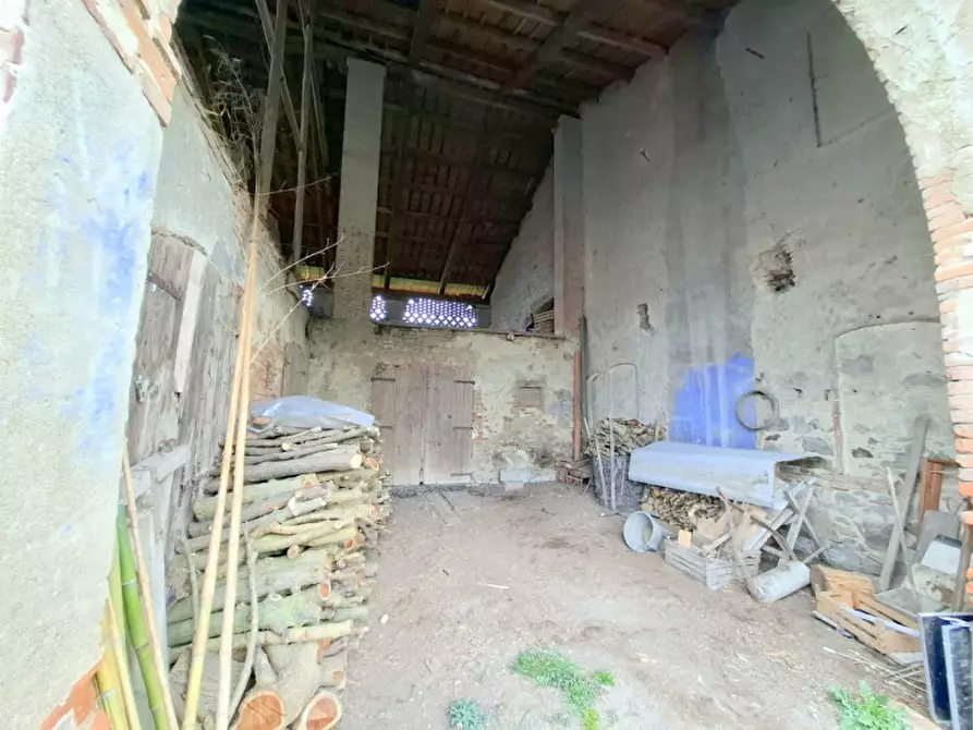 Immagine 33 di Rustico / casale in vendita  in Via San Francesco a Rovolon