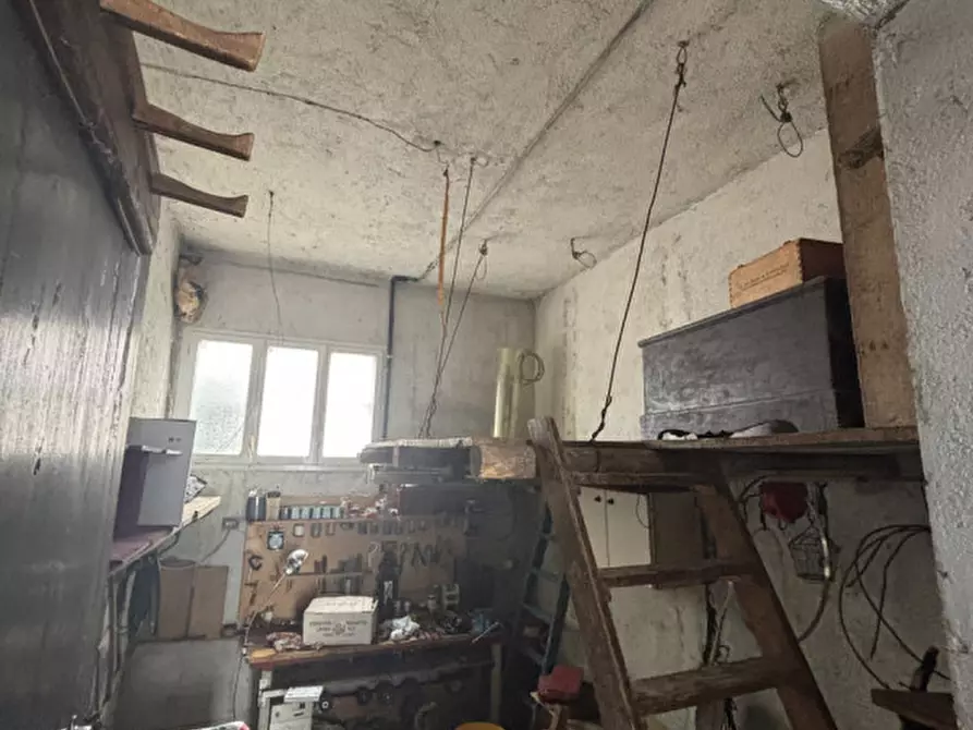 Immagine 21 di Appartamento in vendita  in Via Brenta n. 13 a Vittorio Veneto