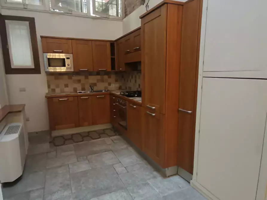 Immagine 5 di Appartamento in affitto  in Via Umberto I a Padova