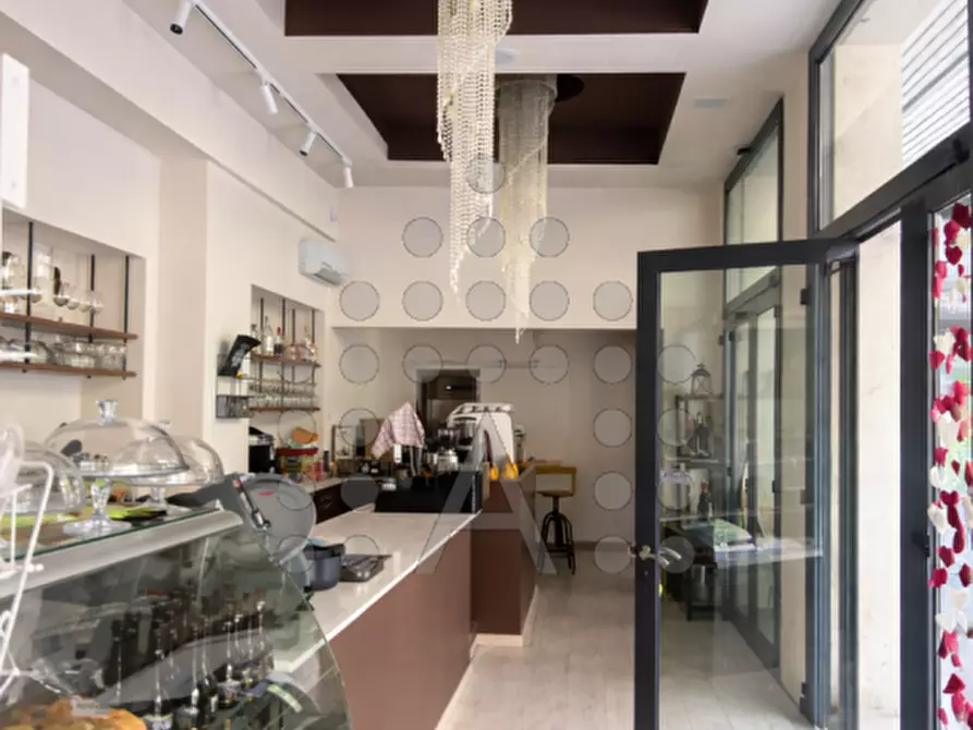 Immagine 3 di Negozio in affitto  in Via Montirone a Abano Terme