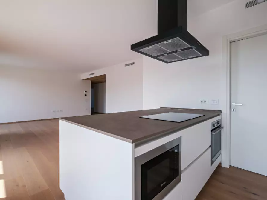 Immagine 6 di Appartamento in affitto  in Piazzale Giuseppe Giusti 8 a Vicenza