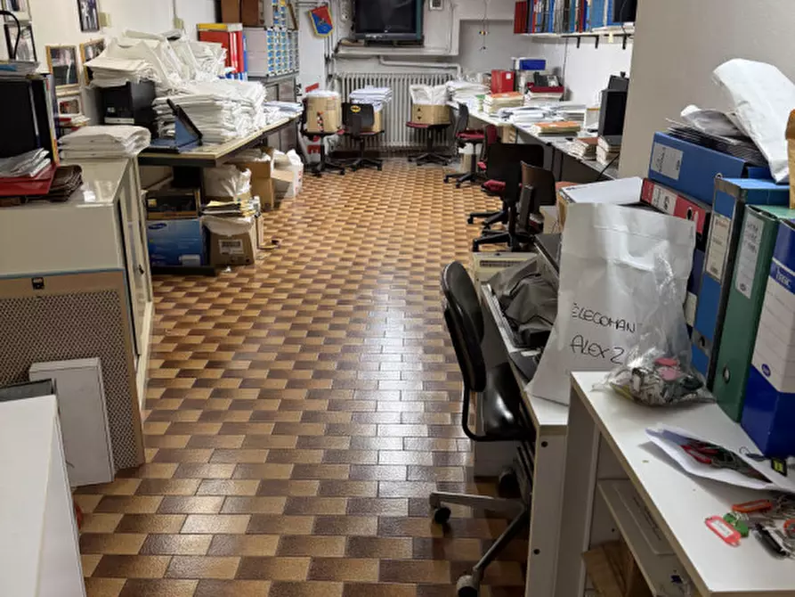 Immagine 17 di Negozio in vendita  in Via Umberto I° a Rovigo