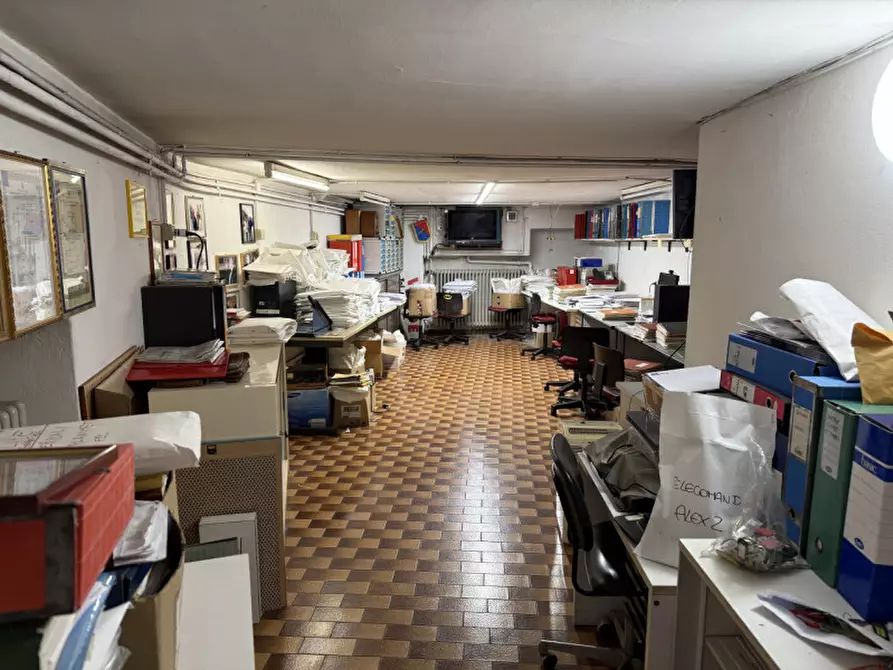Immagine 18 di Negozio in vendita  in Via Umberto I° a Rovigo
