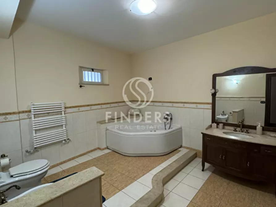 Immagine 15 di Appartamento in affitto  in nazionale pentimele 185 a Reggio Di Calabria