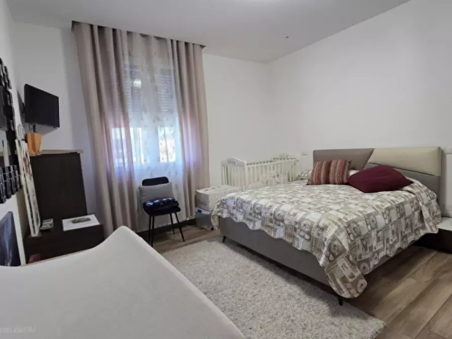 Immagine 12 di Appartamento in vendita  in Via G. Galilei n. 5 a Rovigo