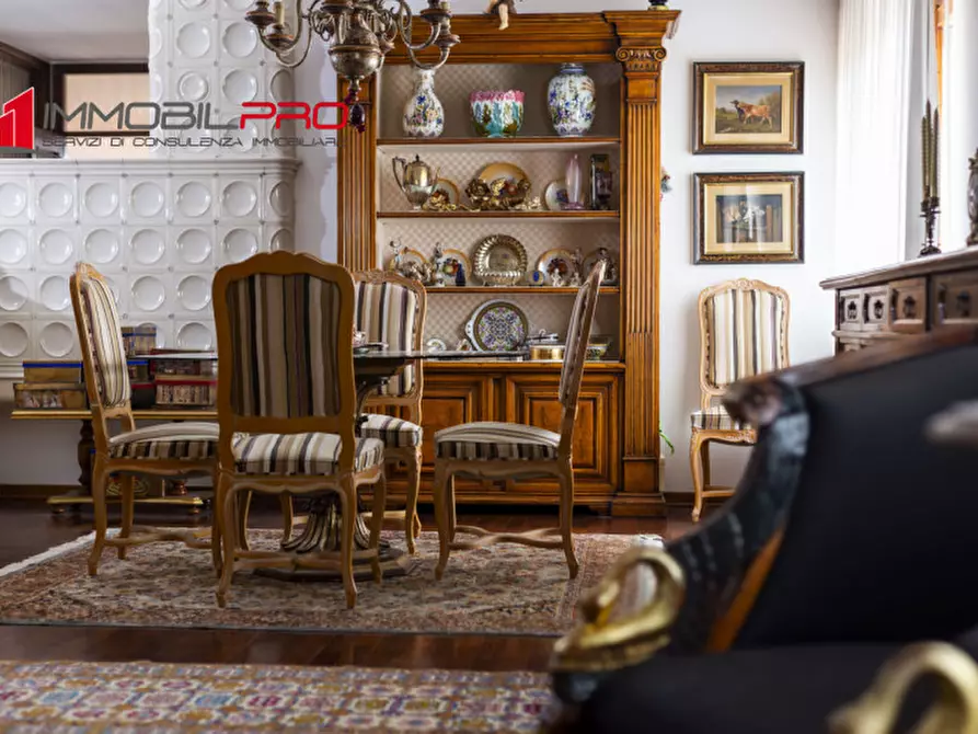 Immagine 18 di Villa in vendita  in Via Gino Stella a Thiene