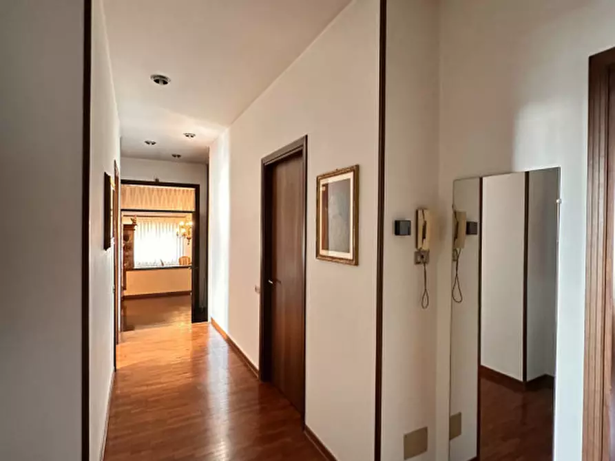 Immagine 30 di Villa in vendita  in Via Gino Stella a Thiene