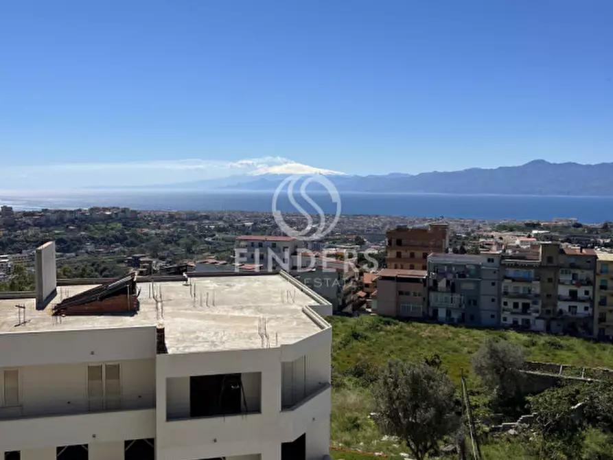 Immagine 6 di Appartamento in vendita  in Via Reggio Campi II Tronco 331 a Reggio Di Calabria