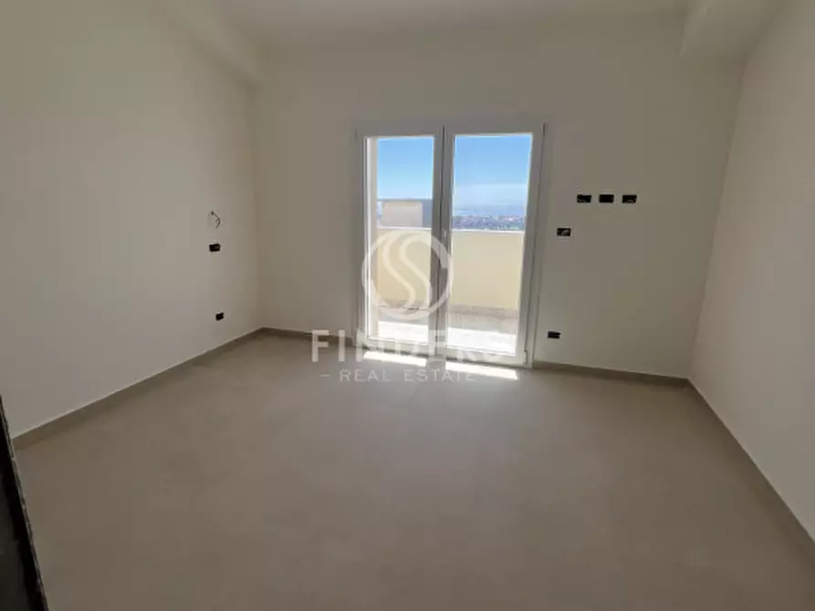 Immagine 8 di Appartamento in vendita  in Via Reggio Campi II Tronco 331 a Reggio Di Calabria