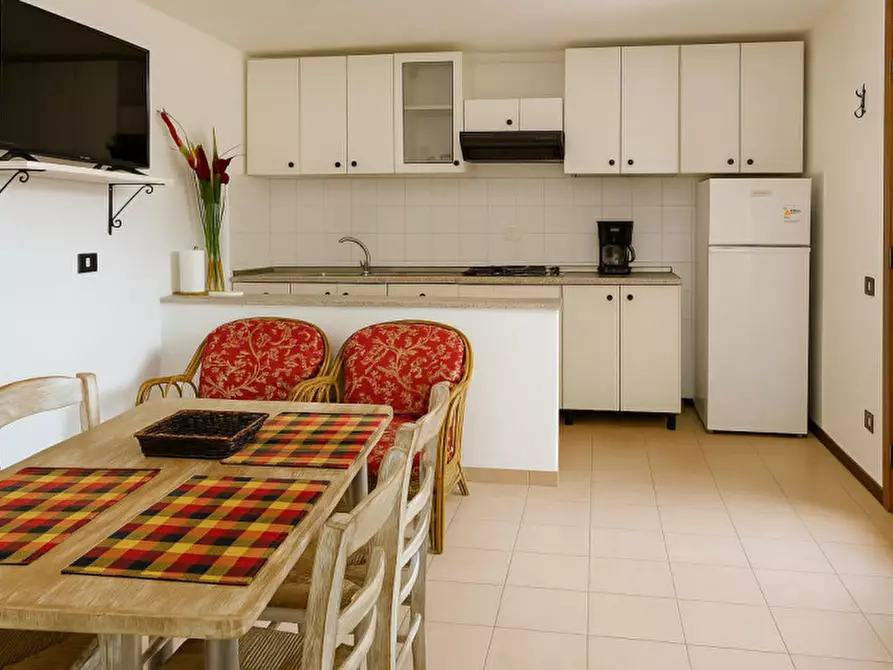 Immagine 6 di Villetta a schiera in vendita  in VIA GIAN BATTISTA COSSU 34 a Olbia