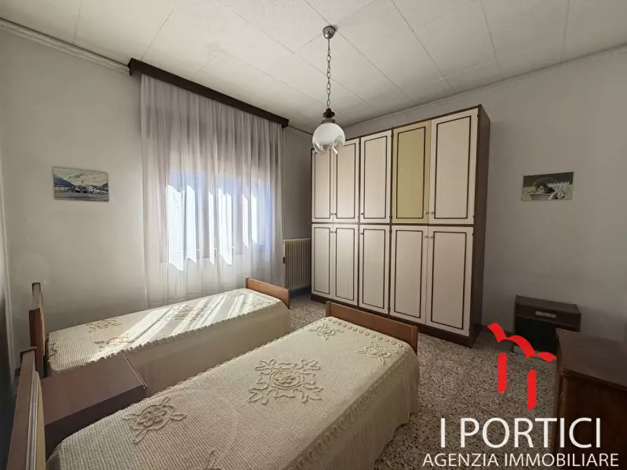 Immagine 13 di Casa bifamiliare in vendita  in Via Calabria a Salzano