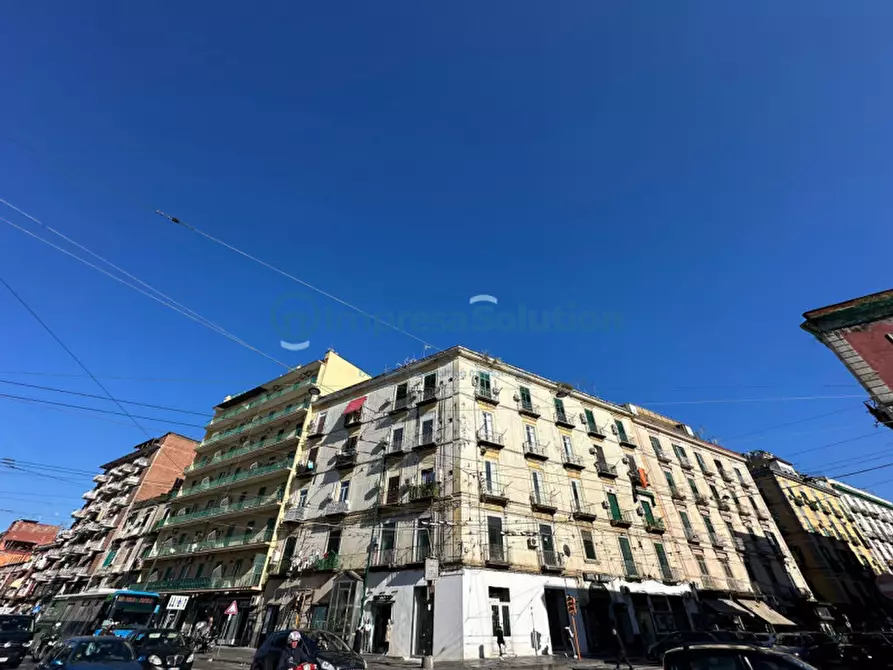 Immagine 1 di Negozio in affitto  in Corso Giuseppe Garibaldi 332 a Napoli