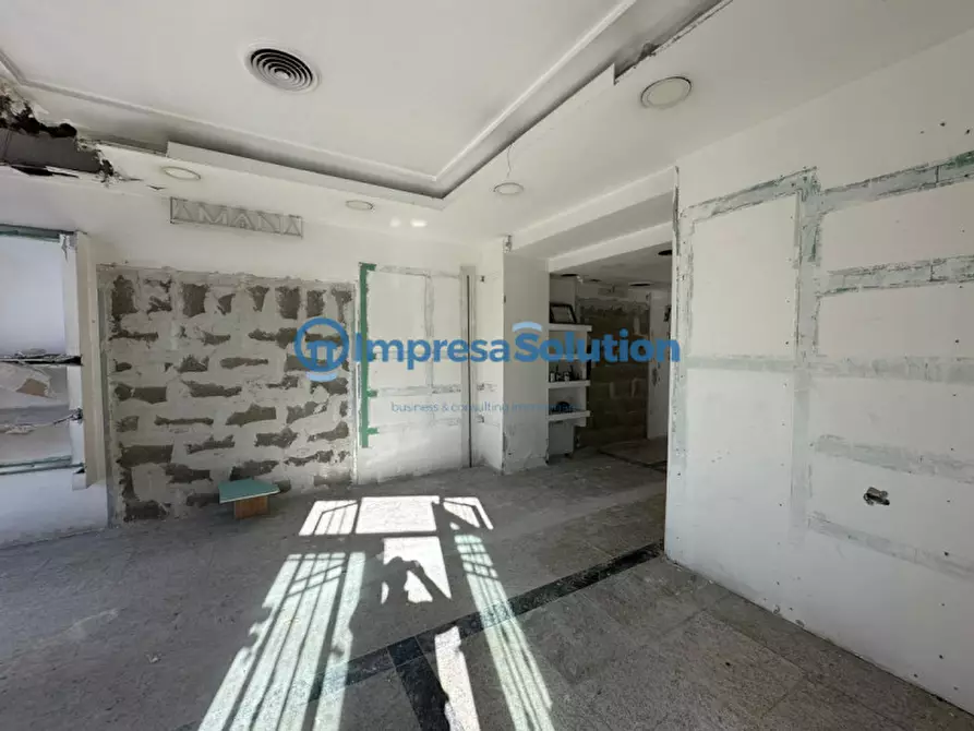 Immagine 7 di Negozio in affitto  in Corso Giuseppe Garibaldi 332 a Napoli