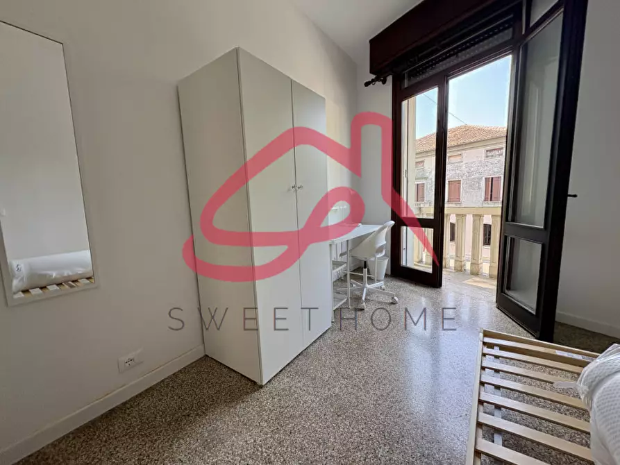 Immagine 5 di Camera in affitto  in Via Piovese 67 padova a Padova