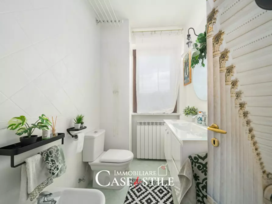 Immagine 12 di Appartamento in vendita  in Via della repubblica a Aulla