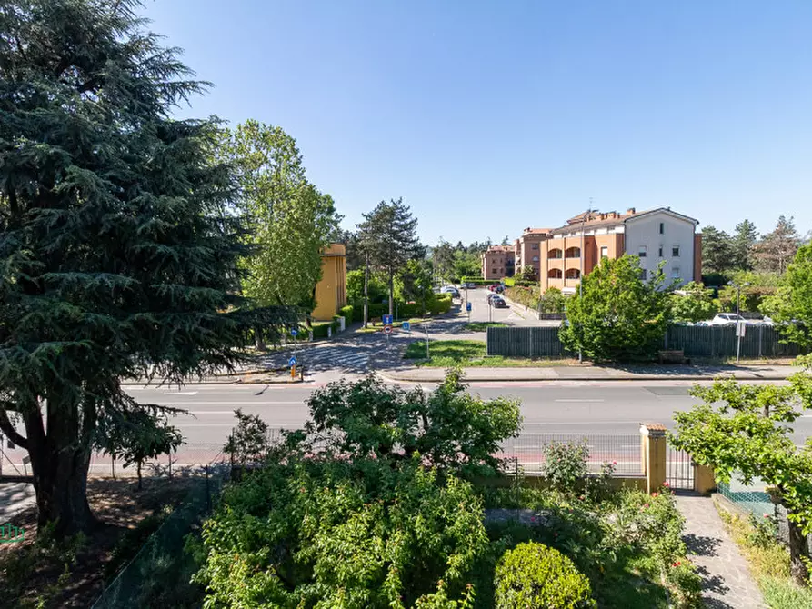 Immagine 22 di Appartamento in vendita  in VIA EMILIA 301 a San Lazzaro Di Savena