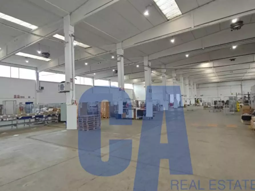 Immagine 15 di Capannone industriale in affitto  in VIA PUSIANO a San Giuliano Milanese