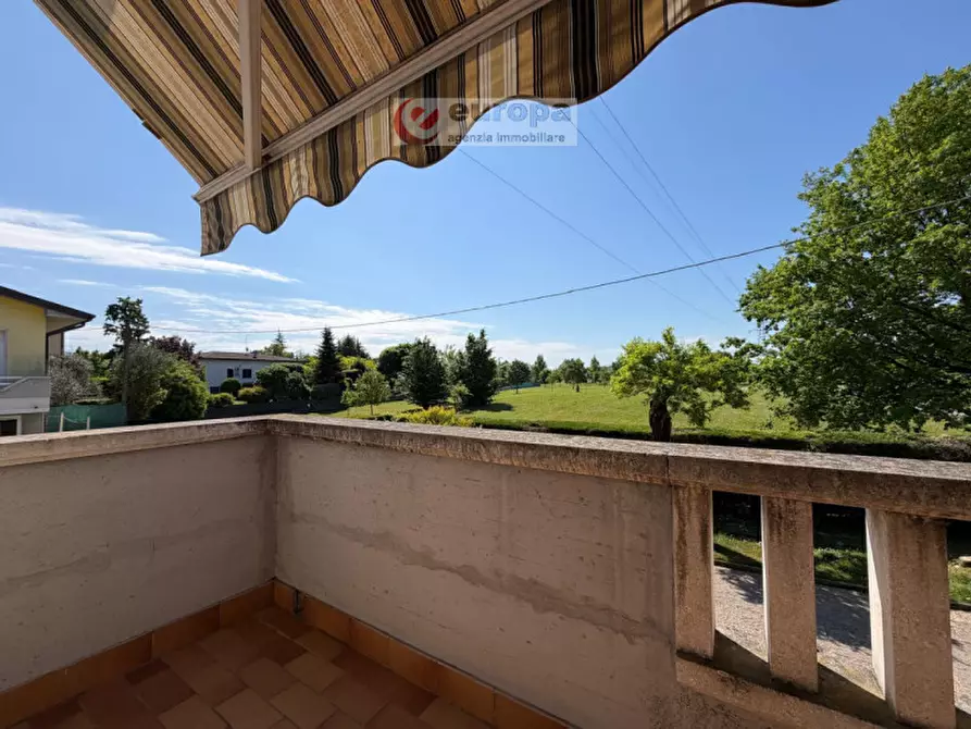 Immagine 9 di Casa bifamiliare in vendita  in Via Palermo 11 a Torri Di Quartesolo