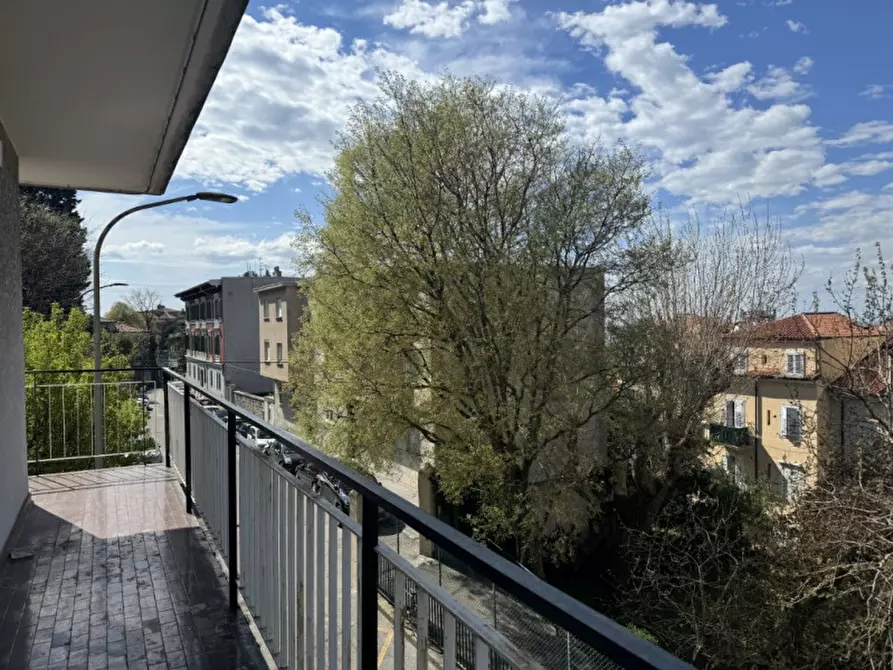 Immagine 20 di Camera in affitto  in Via Tigor 30 a Trieste