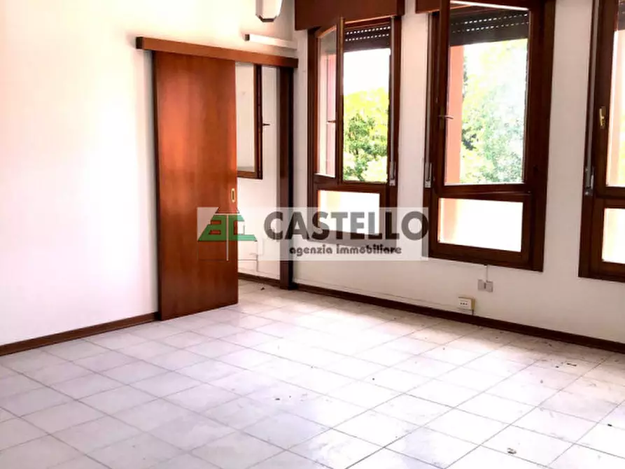 Immagine 10 di Ufficio in affitto  in Via Roma a Vigodarzere