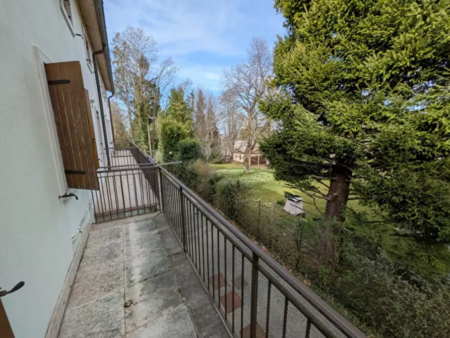 Immagine 10 di Villetta a schiera in vendita  in Via Passo Buole, 9 a Bosco Chiesanuova