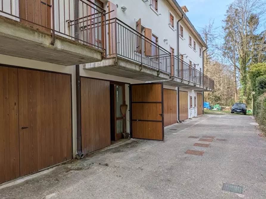 Immagine 16 di Villetta a schiera in vendita  in Via Passo Buole, 9 a Bosco Chiesanuova