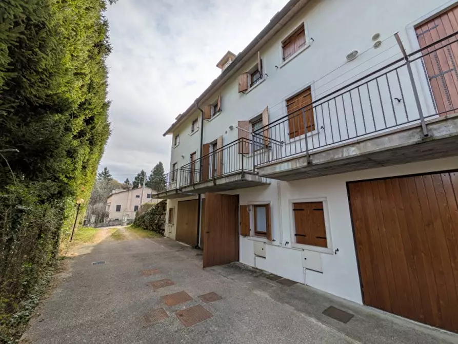 Immagine 18 di Villetta a schiera in vendita  in Via Passo Buole, 9 a Bosco Chiesanuova