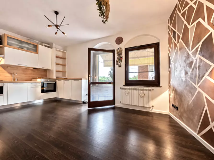 Immagine 7 di Appartamento in vendita  in Via delle Fontane a Salò