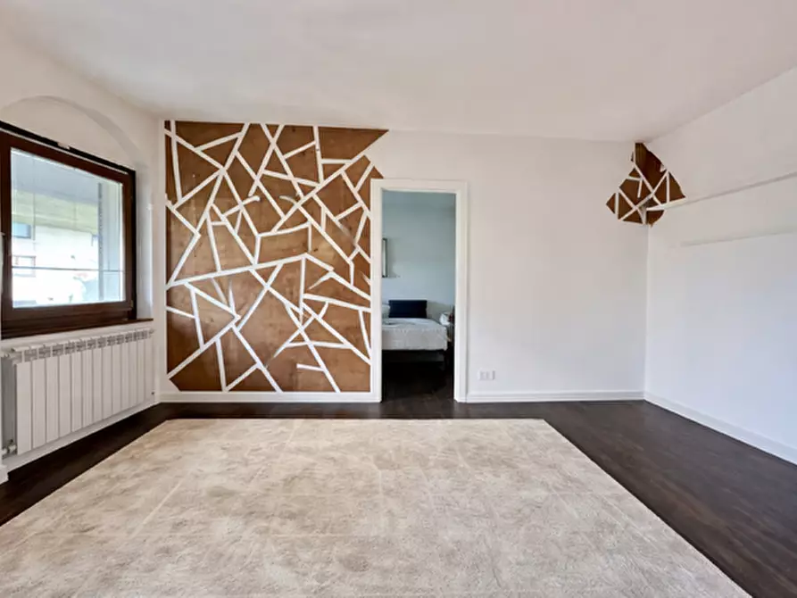 Immagine 8 di Appartamento in vendita  in Via delle Fontane a Salò