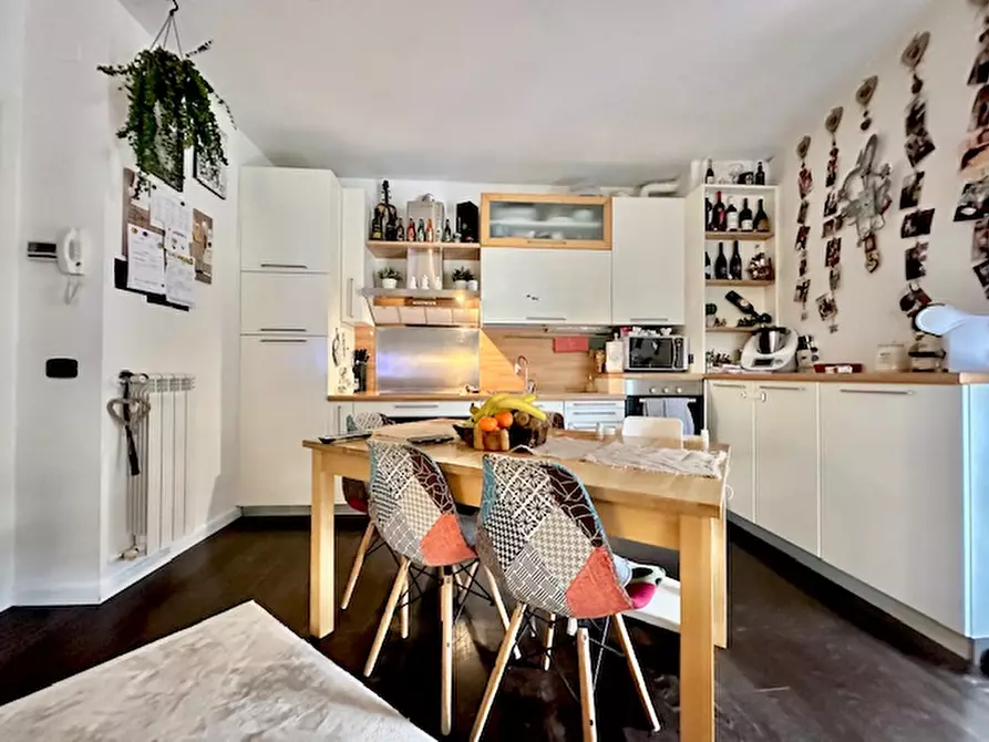 Immagine 11 di Appartamento in vendita  in Via delle Fontane a Salò