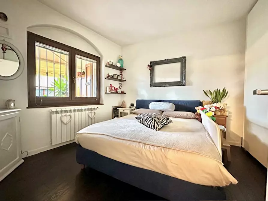 Immagine 13 di Appartamento in vendita  in Via delle Fontane a Salò