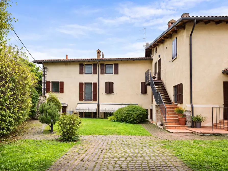Immagine 20 di Appartamento in vendita  in Via delle Fontane a Salò