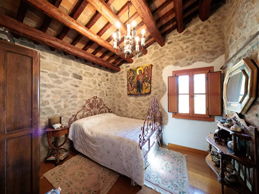 Immagine 9 di Rustico / casale in vendita  in VIA MANDOLARI a Este