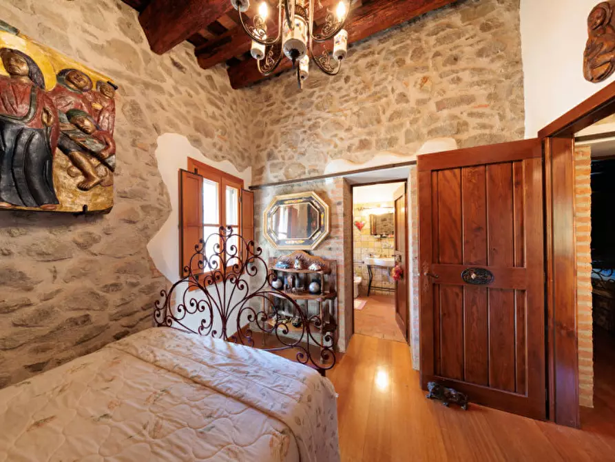 Immagine 17 di Rustico / casale in vendita  in VIA MANDOLARI a Este