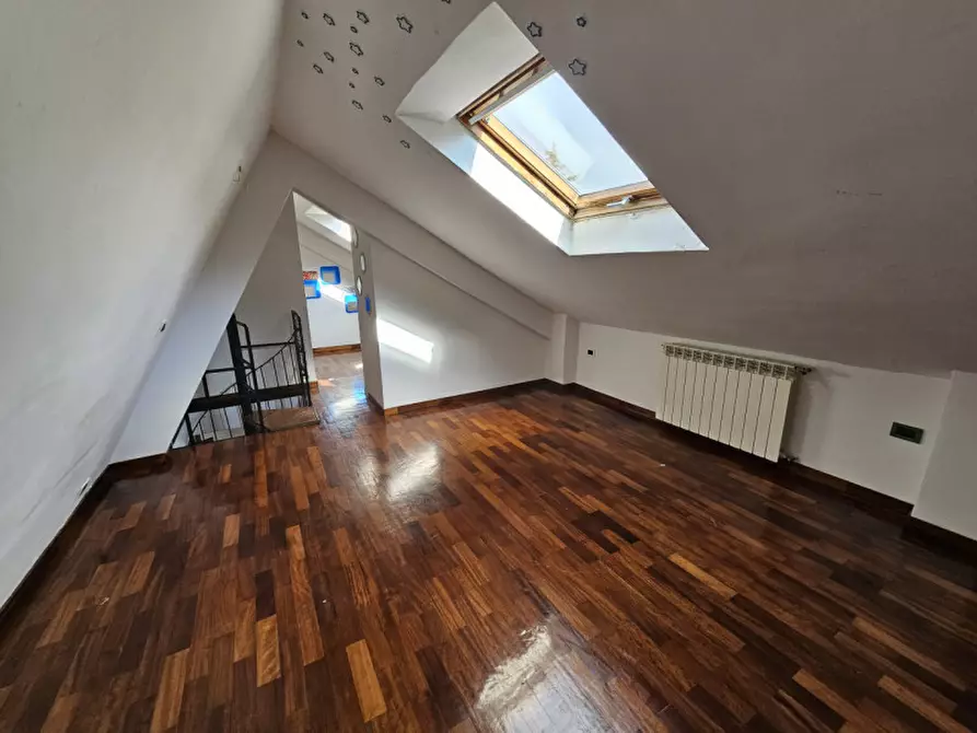 Immagine 12 di Appartamento in vendita  in Via Rusca a Savona