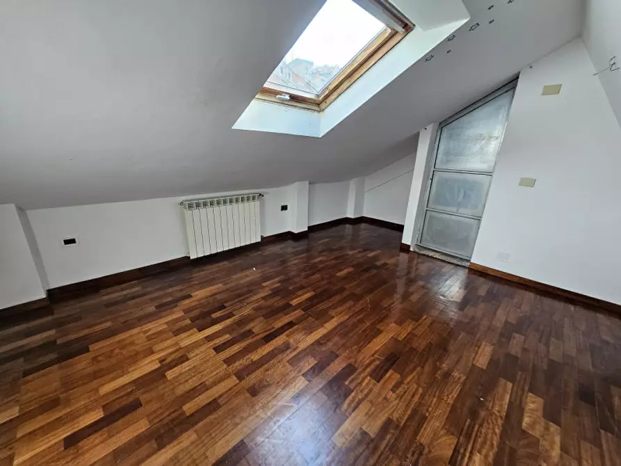 Immagine 14 di Appartamento in vendita  in Via Rusca a Savona