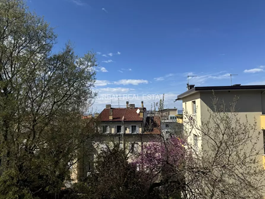 Immagine 24 di Camera in affitto  in Via Tigor 30 a Trieste