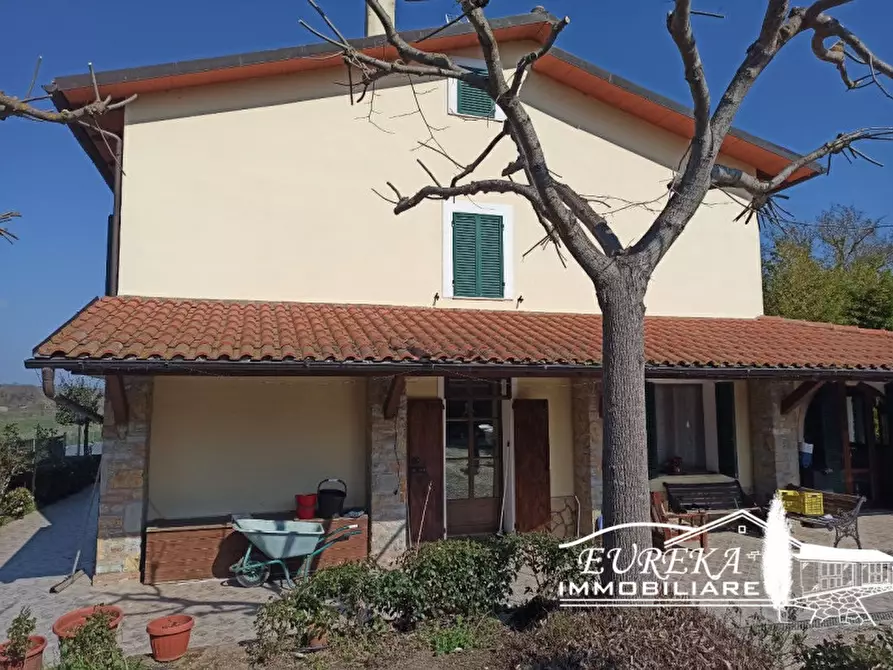 Immagine 5 di Villa in vendita  in VOCABOLO POGGETTO a Città Della Pieve