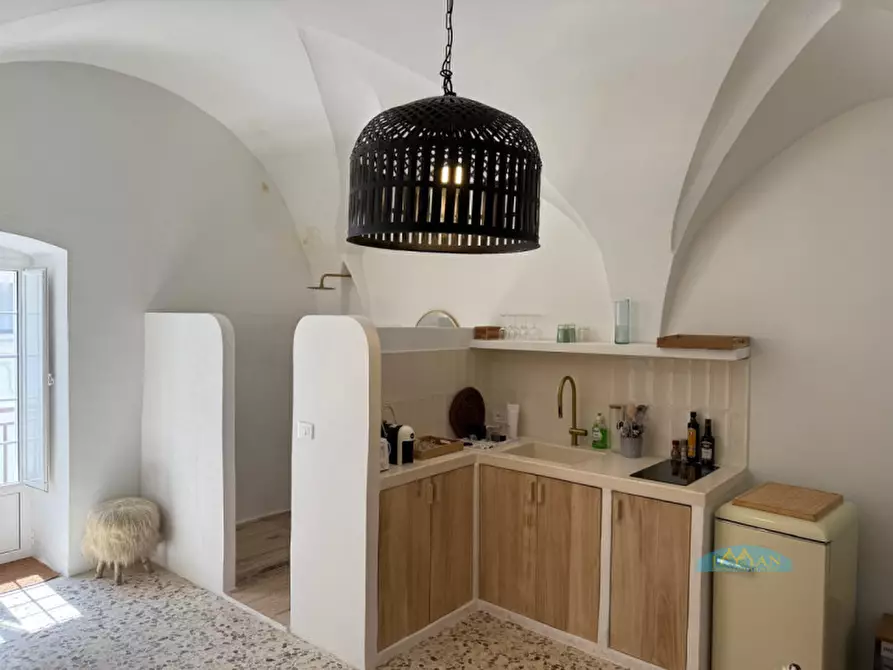 Immagine 1 di Casa indipendente in vendita  in Via Muri a Ceglie Messapico