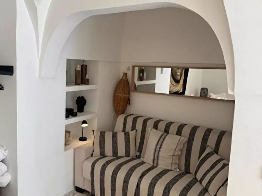 Immagine 4 di Casa indipendente in vendita  in Via Muri a Ceglie Messapico