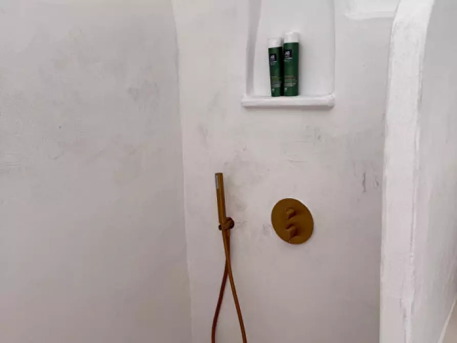 Immagine 7 di Casa indipendente in vendita  in Via Muri a Ceglie Messapico