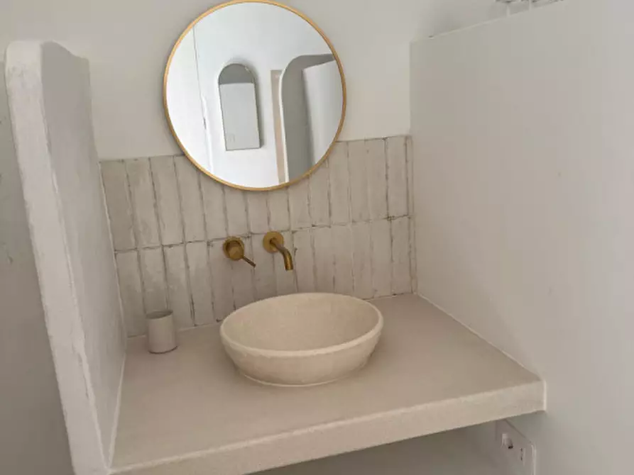 Immagine 8 di Casa indipendente in vendita  in Via Muri a Ceglie Messapico