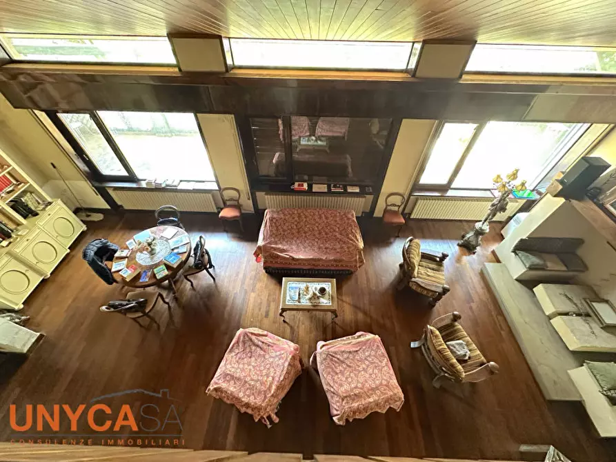 Immagine 9 di Villa in vendita  a Selvazzano Dentro