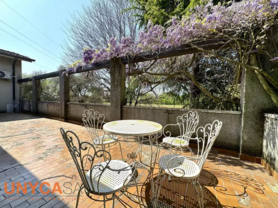 Immagine 17 di Villa in vendita  a Selvazzano Dentro