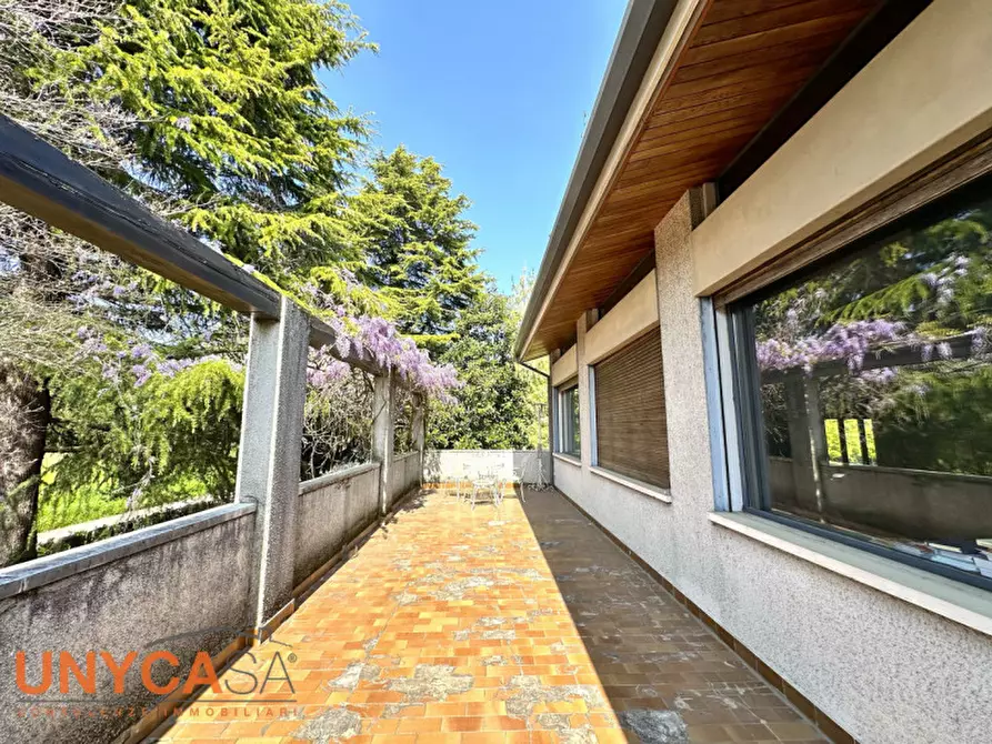Immagine 18 di Villa in vendita  a Selvazzano Dentro