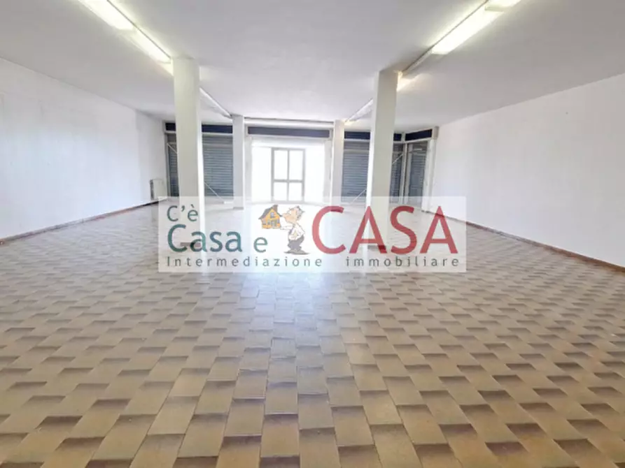 Immagine 1 di Negozio in affitto  in Via Roma a Saccolongo