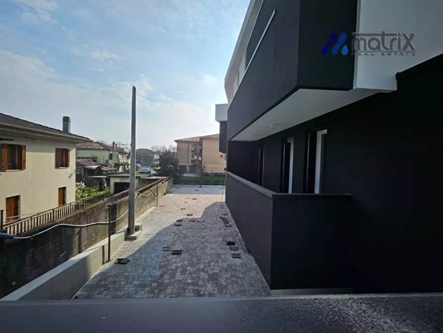 Immagine 20 di Appartamento in vendita  in Via Argine Sinistro a Dolo