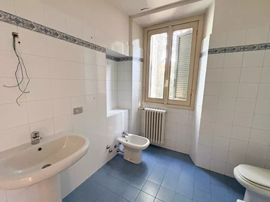 Immagine 43 di Villa in vendita  in Via Piave 4 a Sovico