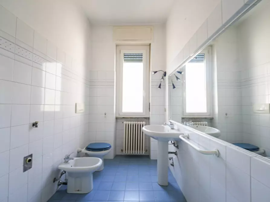 Immagine 52 di Villa in vendita  in Via Piave 4 a Sovico